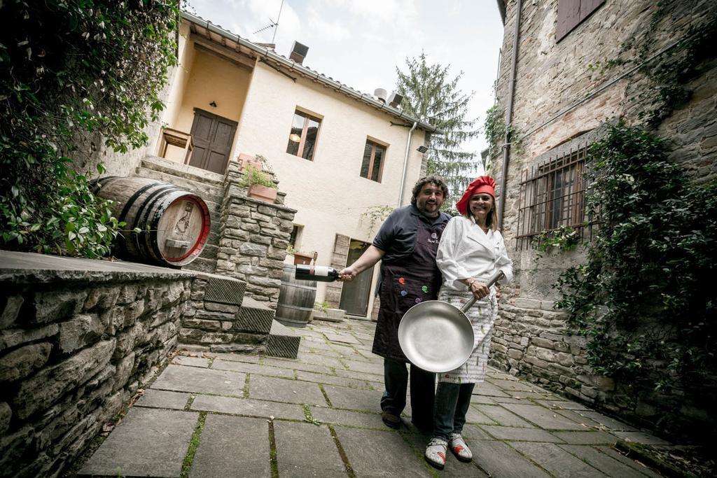 La Locanda Della Campanara Santa Sofia Bagian luar foto