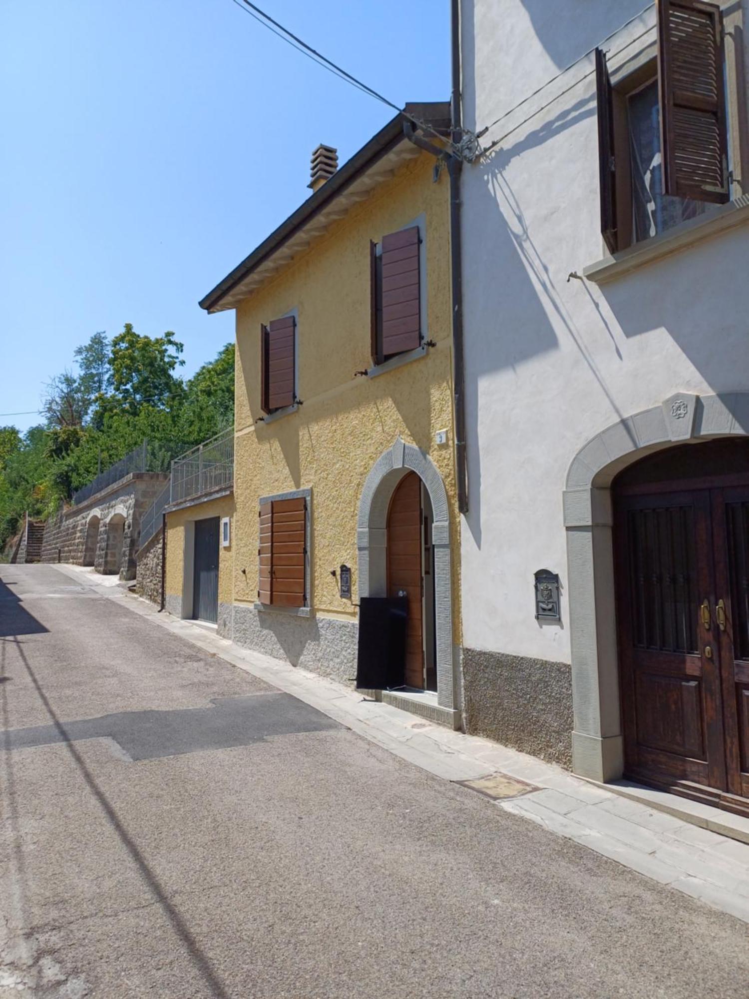 La Locanda Della Campanara Santa Sofia Bagian luar foto