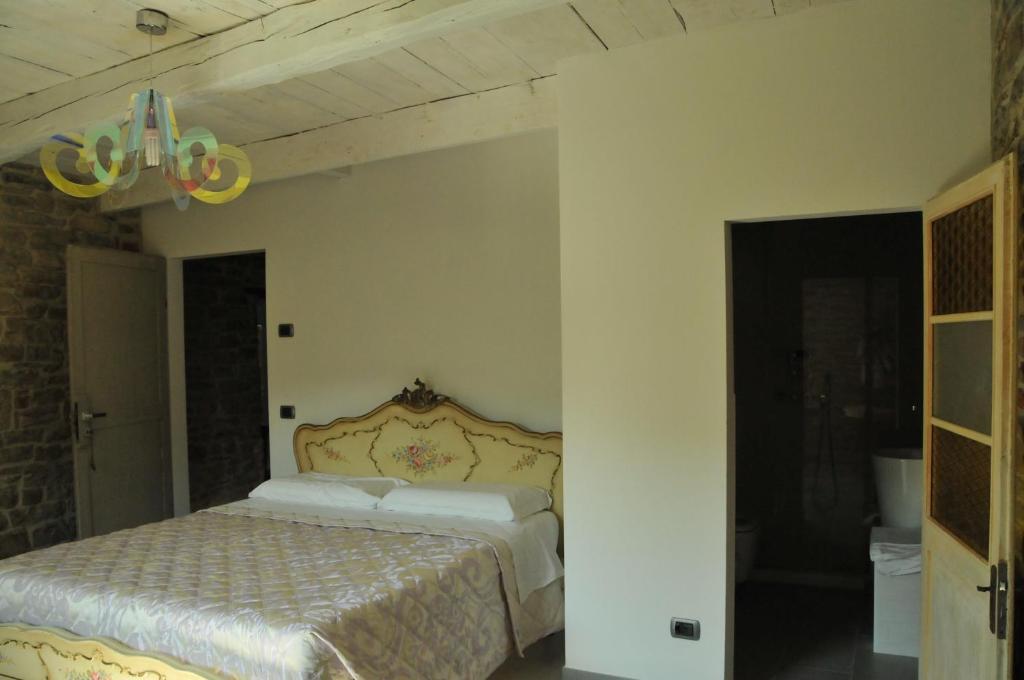 La Locanda Della Campanara Santa Sofia Ruang foto