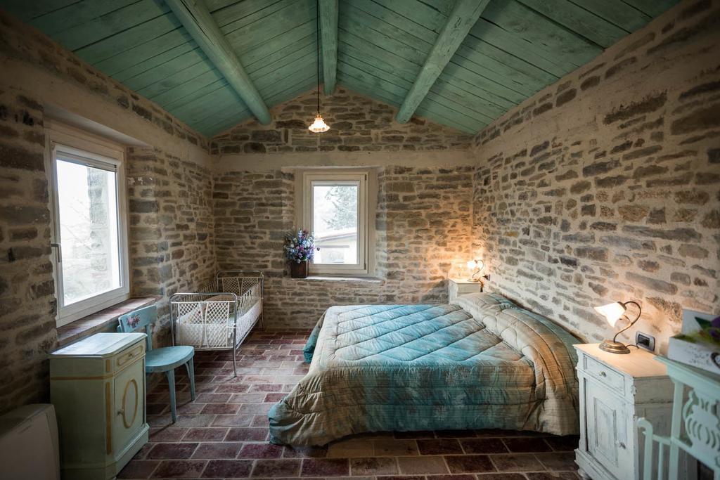 La Locanda Della Campanara Santa Sofia Bagian luar foto