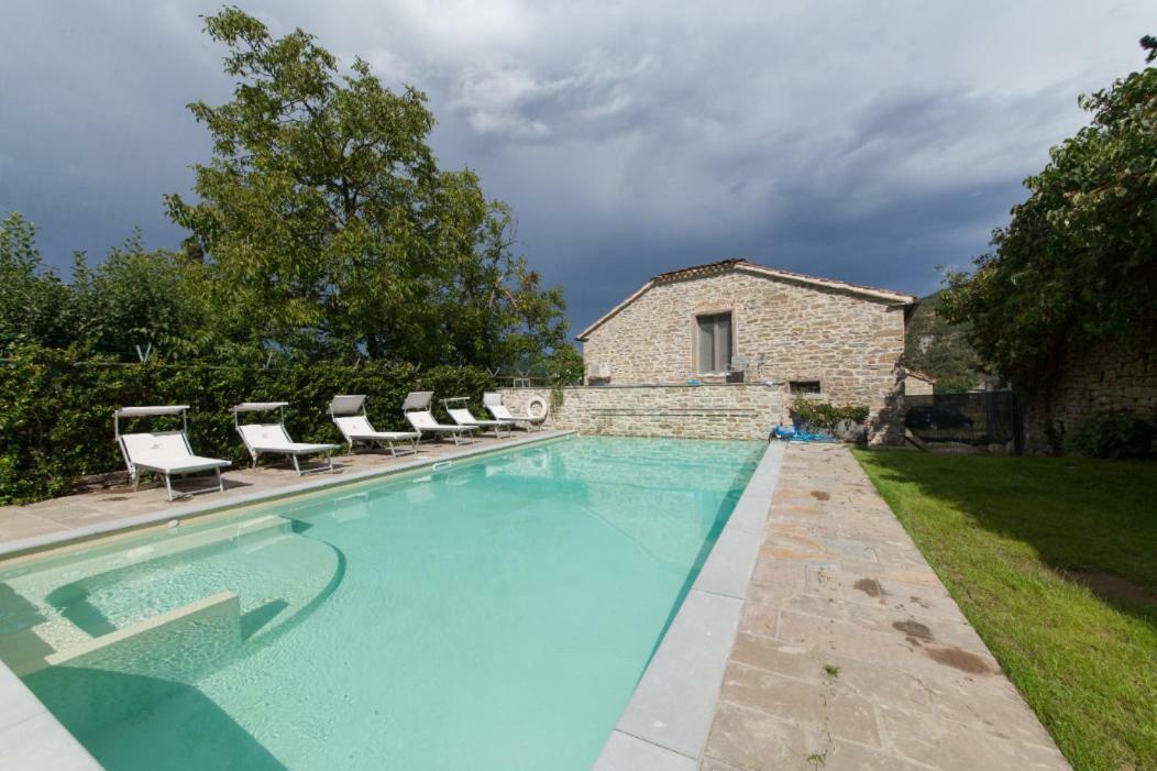La Locanda Della Campanara Santa Sofia Bagian luar foto