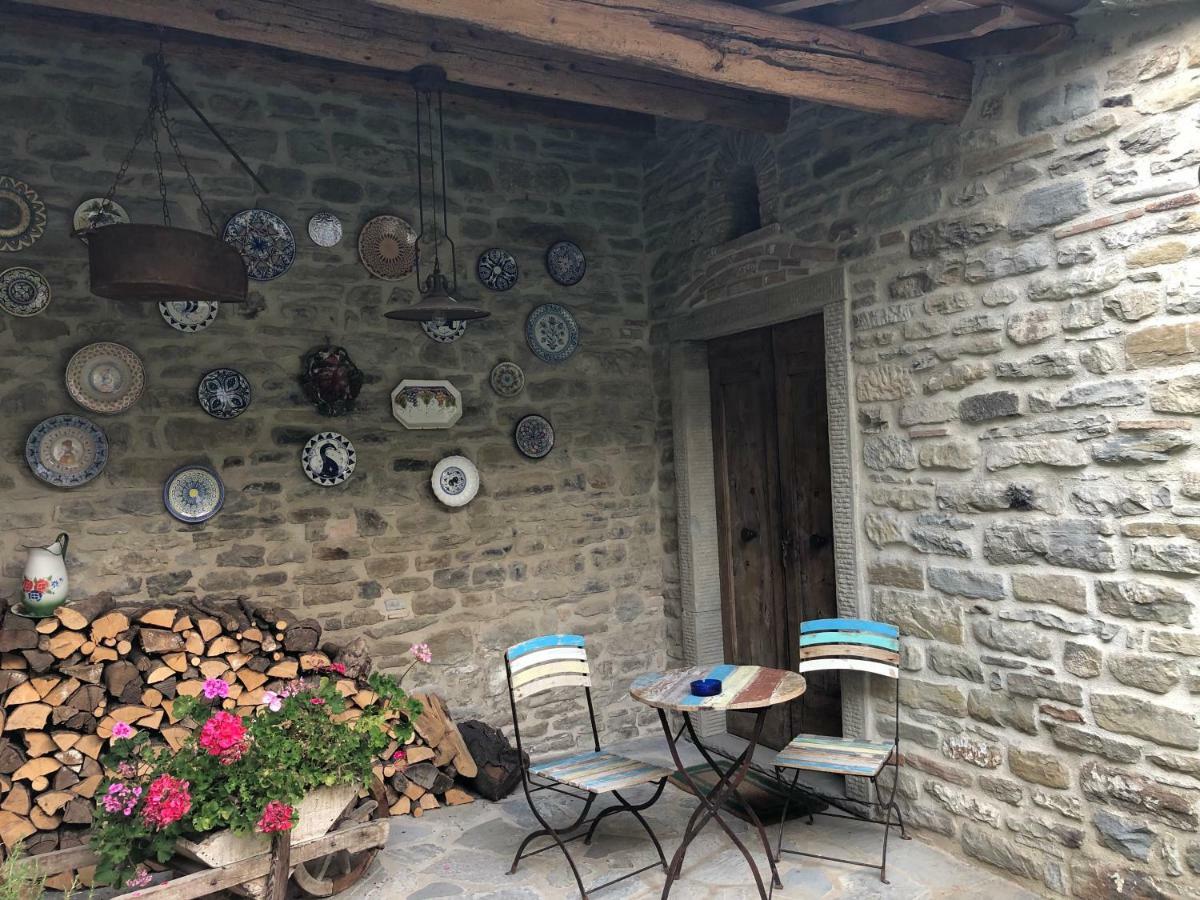 La Locanda Della Campanara Santa Sofia Bagian luar foto
